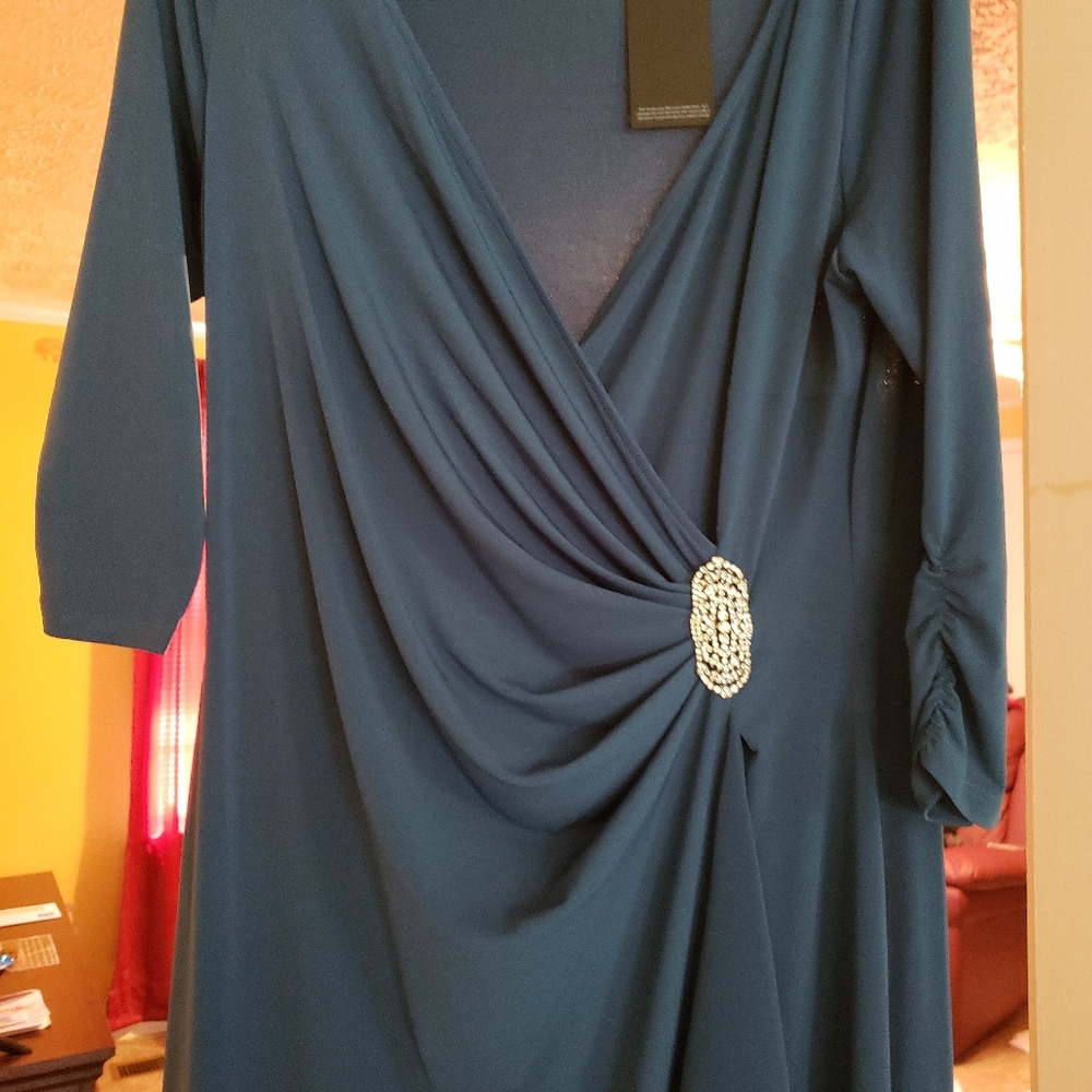 Formal dress NWOT